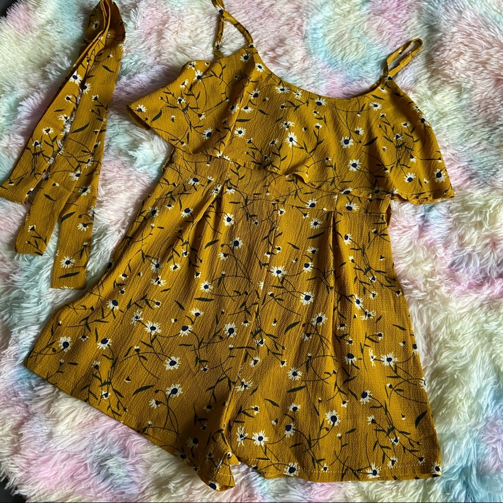 Cute Ditsy Floral sleeveless romper